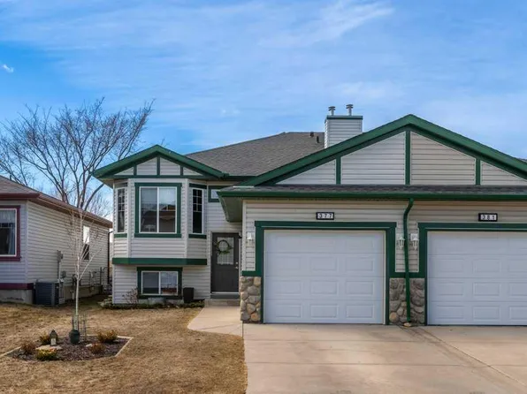 377 E Stonegate Way NW, Airdrie, AB T4B 2X9