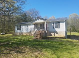 4135 Jimmy Gray Robinson Rd, Williamsport, TN 38487