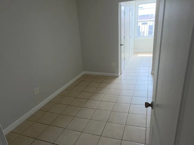 83 Market St #9 — Photo 2