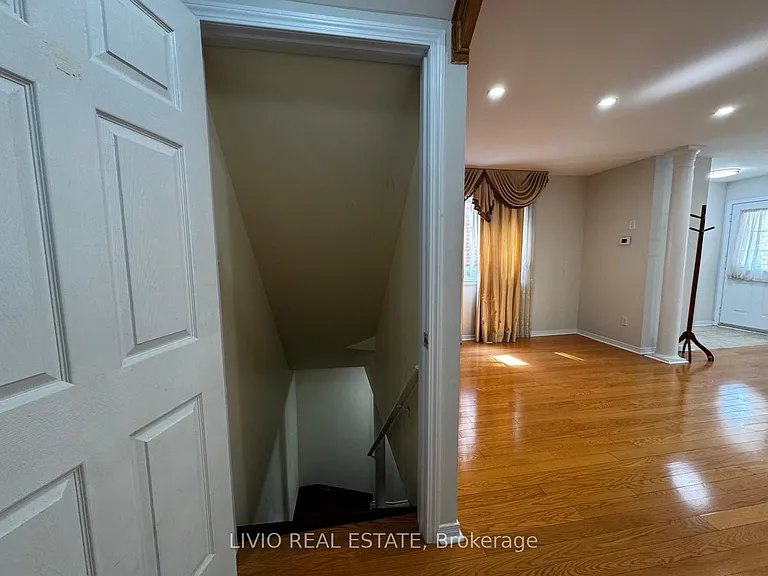 11A Seasons Dr — Photo 21