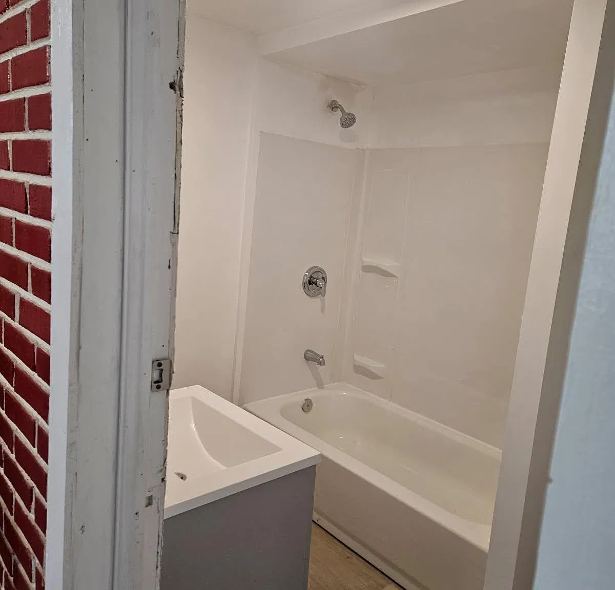 2 bed, $1,200 — Photo 1
