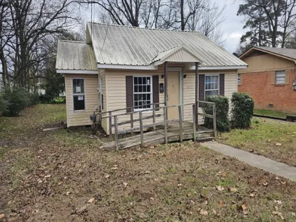 506 N Morrill St, Morrilton, AR 72110