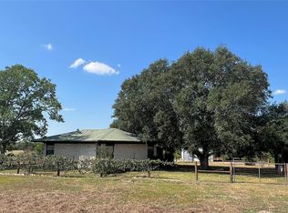 2325 Valenta Rd, Oquinn, TX 78945