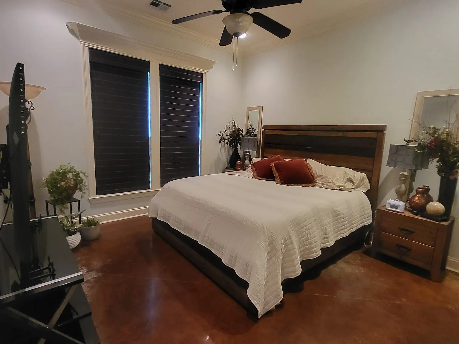 3 bed, 2.5 bath, 1553 sqft, $2,000 — Photo 2