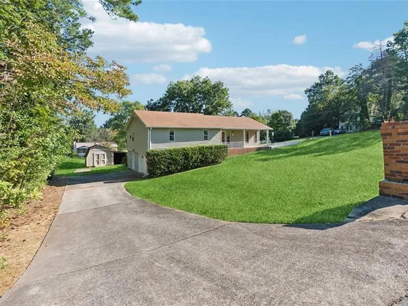106 Trickum Hills Dr, Woodstock, GA 30188