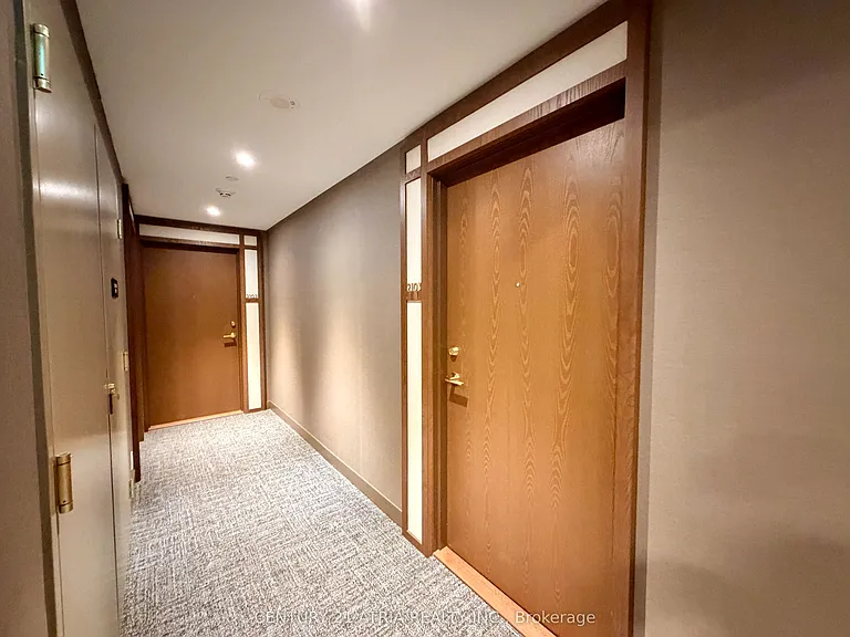 7890 Jane St #2103 — Photo 28