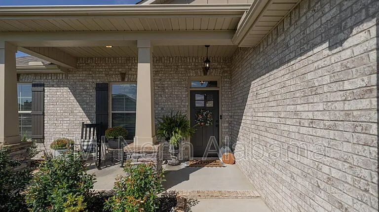 120 Elledge Farm Dr — Photo 2