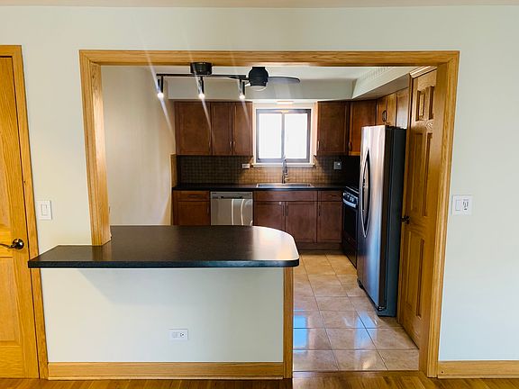5th image of 8513 W Catherine Ave Unit 386