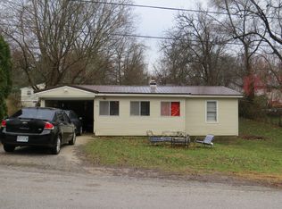 608 E Walnut St, Ozark, MO 65721