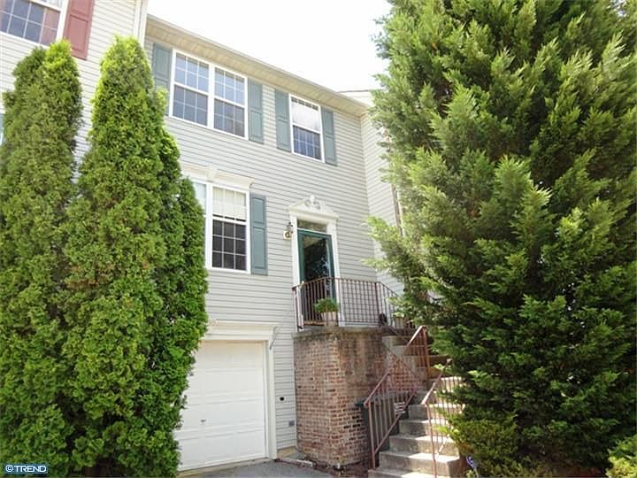 1st image of 30 N Sherman Dr