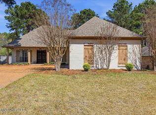 132 Hartfield Dr, Madison, MS 39110