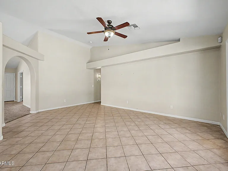 8752 W Melinda Ln — Photo 17