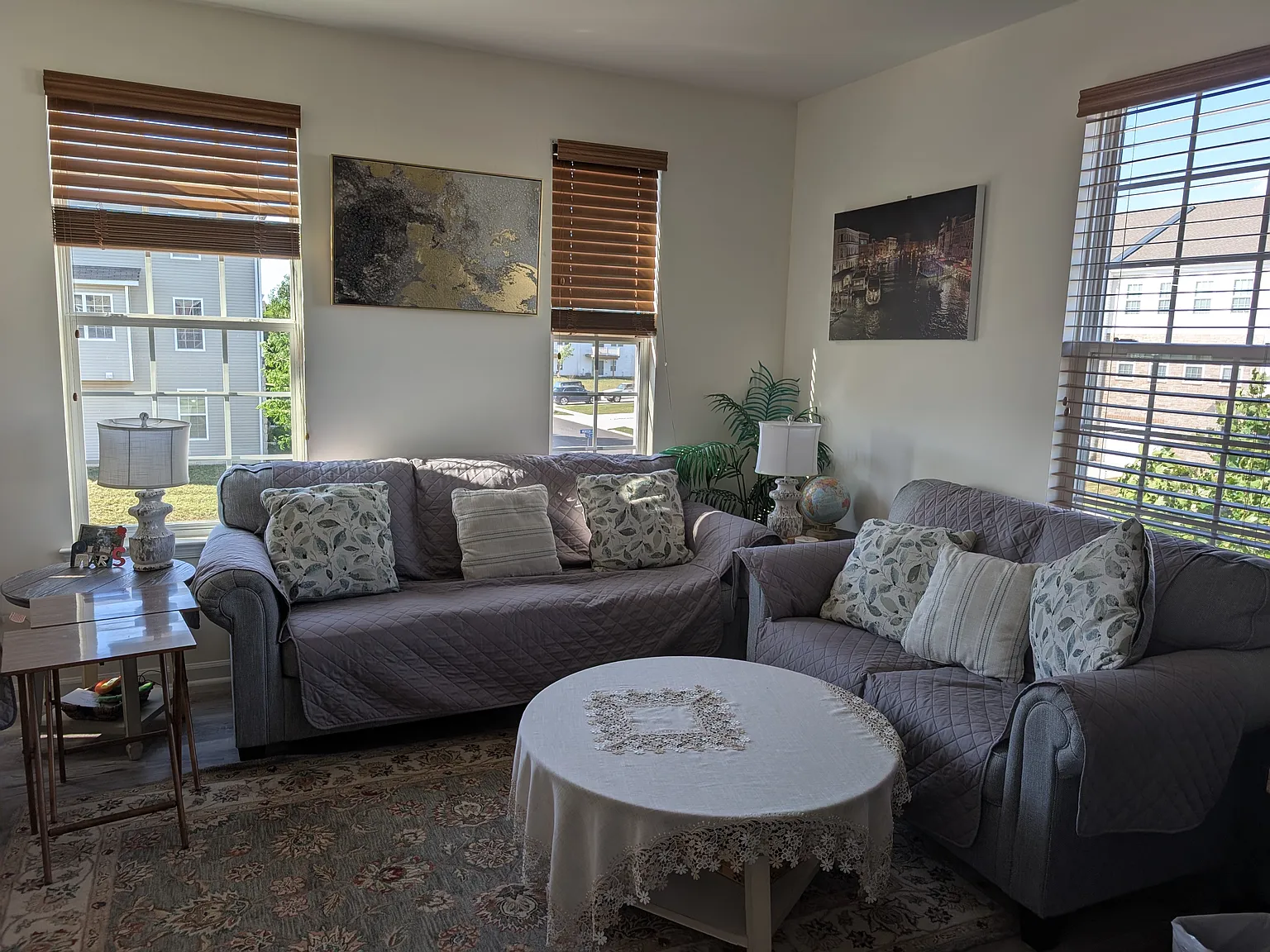 3 bed, 1916 sqft, $4,500 — Photo 4