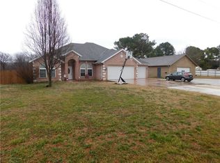 11973 Clyde Carnes Rd, Farmington, AR 72730