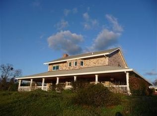 21233 McCourtney Rd, Grass Valley, CA 95949