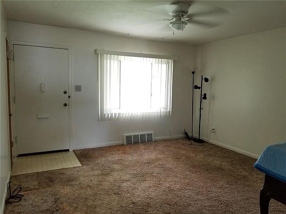 4th image of 5901 Willaston Dr
