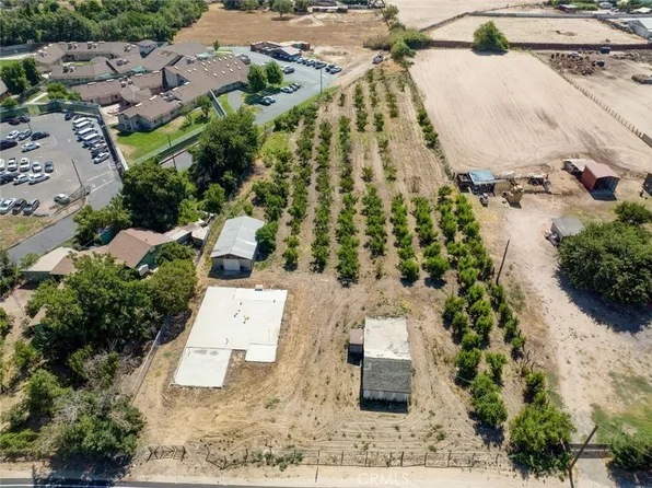 9148 Hinton Ave, Delhi, CA 95315