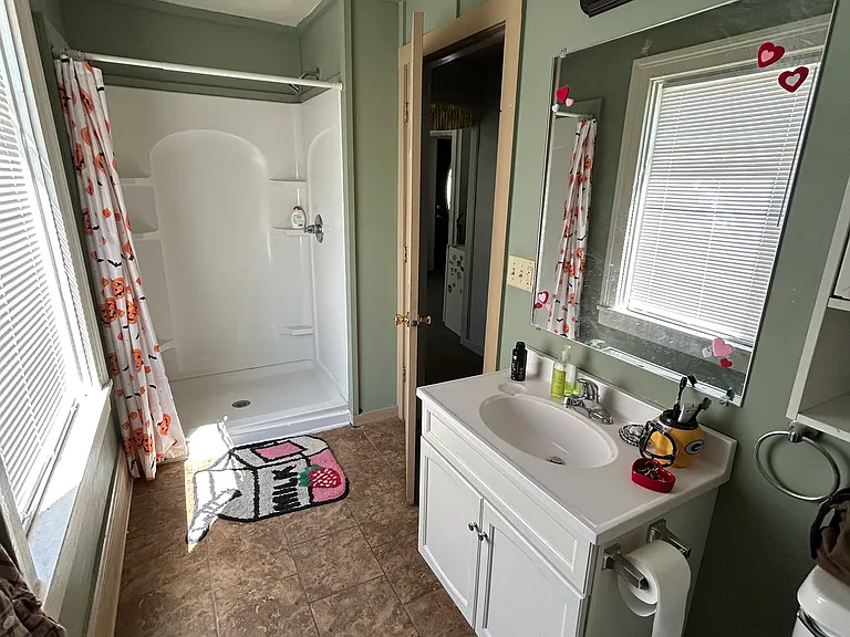 820 Cherry St — Photo 5