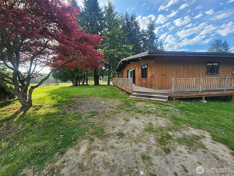 5th image of 663 Whiskey Creek Beach Road
