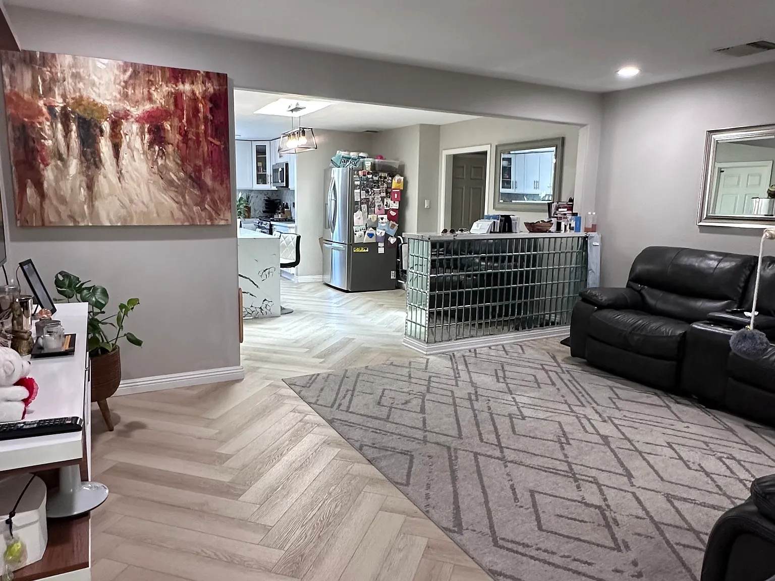 3 bed, 1800 sqft, $4,000 — Photo 2