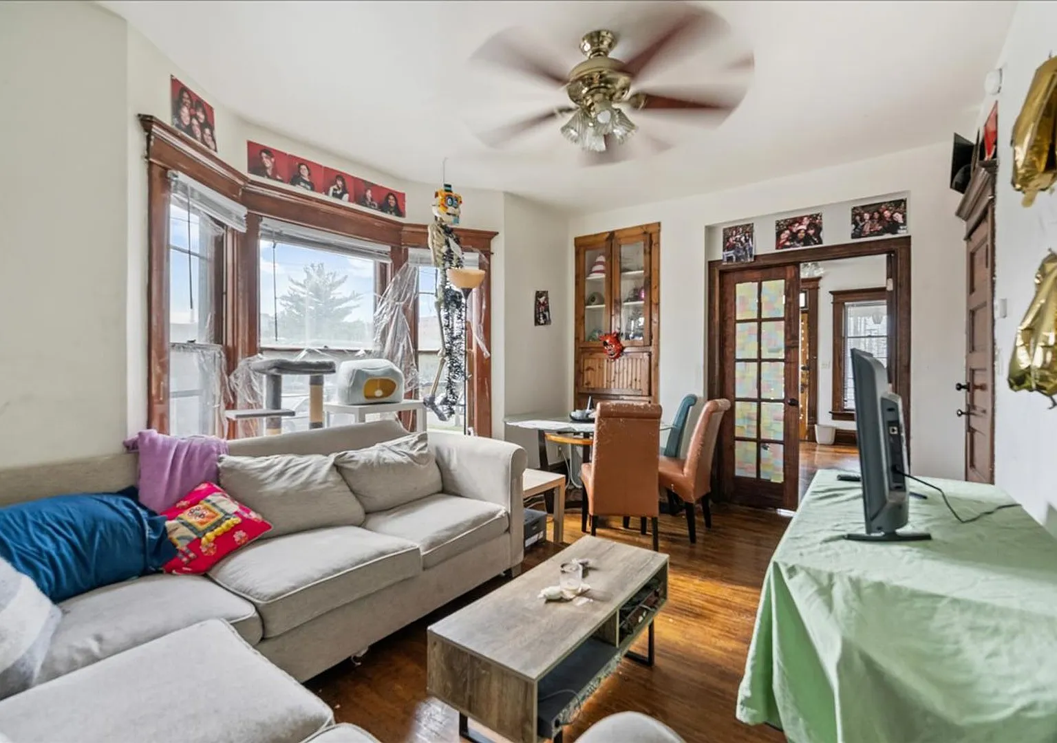 Large 4 Bedroom North Campus Townhouse - 1st house from High Street — Photo 4