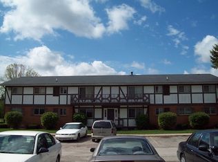 2065 Mill Rd APT 1, Flint, MI 48532