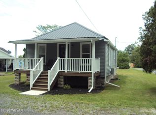 229 Frederick St, Mill Hall, PA 17751