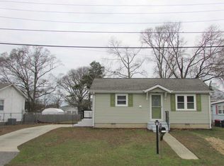 1715 Lake Dr, Villas, NJ 08251