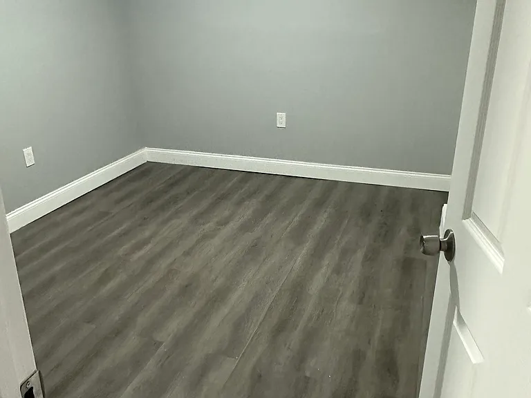 4766 Carpenter Ave #1 — Photo 9