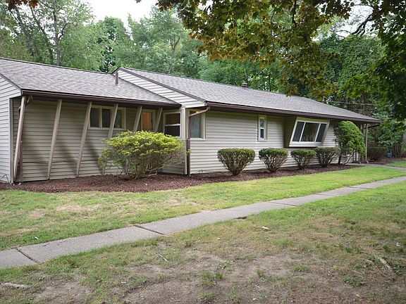 2nd image of 2978 Vesper Dr