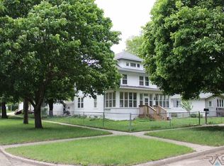 103 N Chicago Ave, Madison, SD 57042