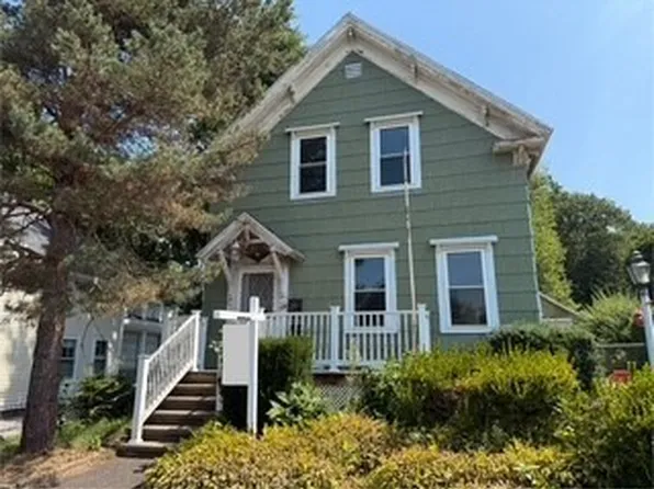 24 Marblehead St, North Andover, MA 01845