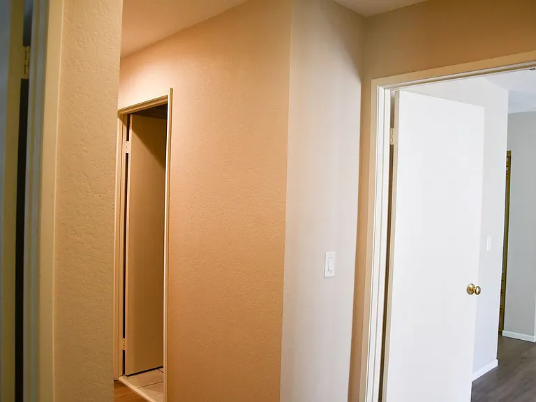 2337 Skyline Dr — Photo 45