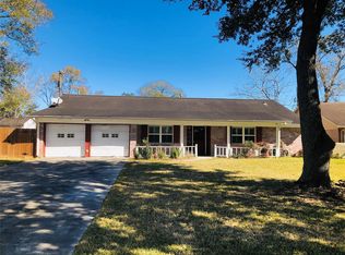 907 Boundry Ct, Friendswood, TX 77546