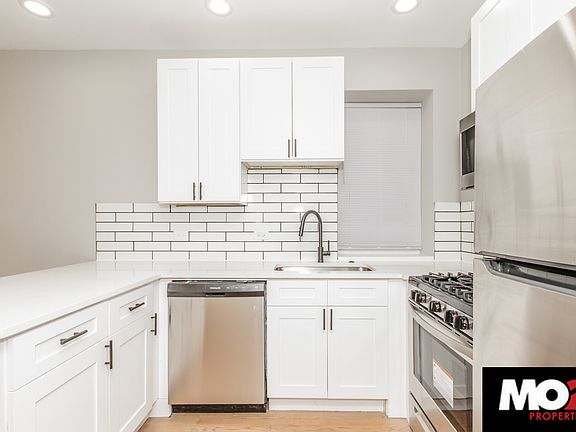 2nd image of 1649 N Paulina St APT 1R