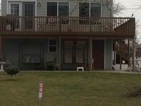2nd image of 2510 E South Center St
