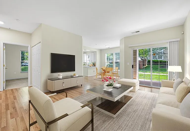 110 Watkins Pond Blvd #103 — Photo 2