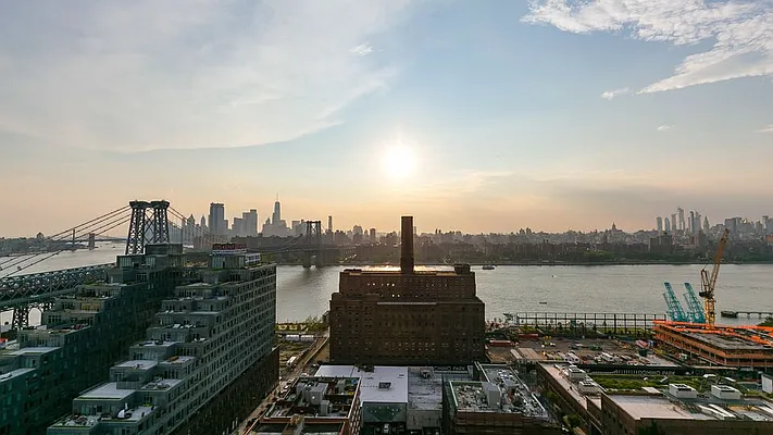 Rented by Nooklyn NYC LLC | media 113