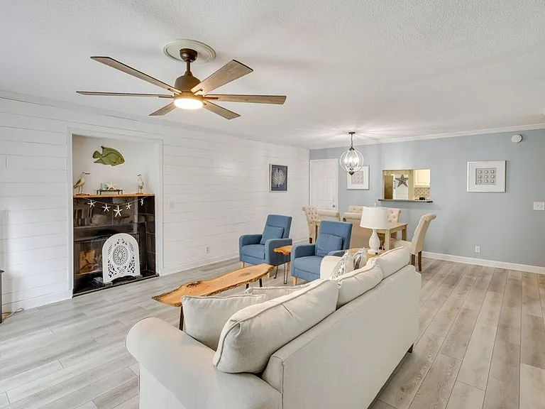 1000 Sea Island Rd #37 — Photo 5