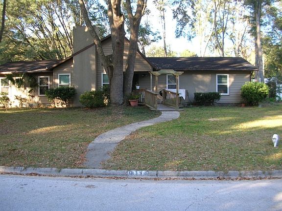 Large Corner Lot with front deck