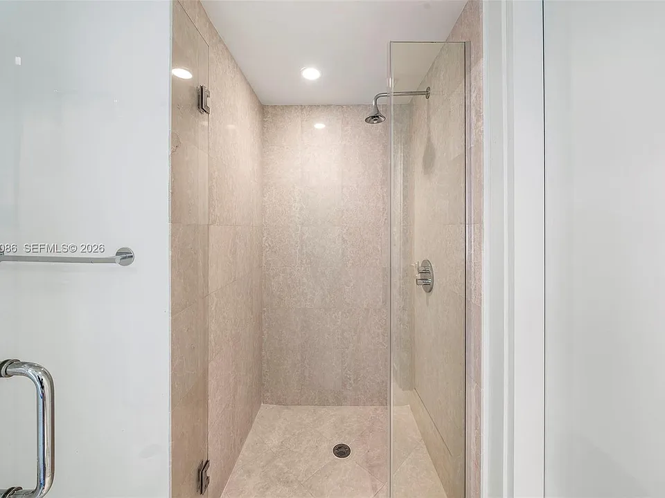 200 Biscayne Boulevard Way #4308