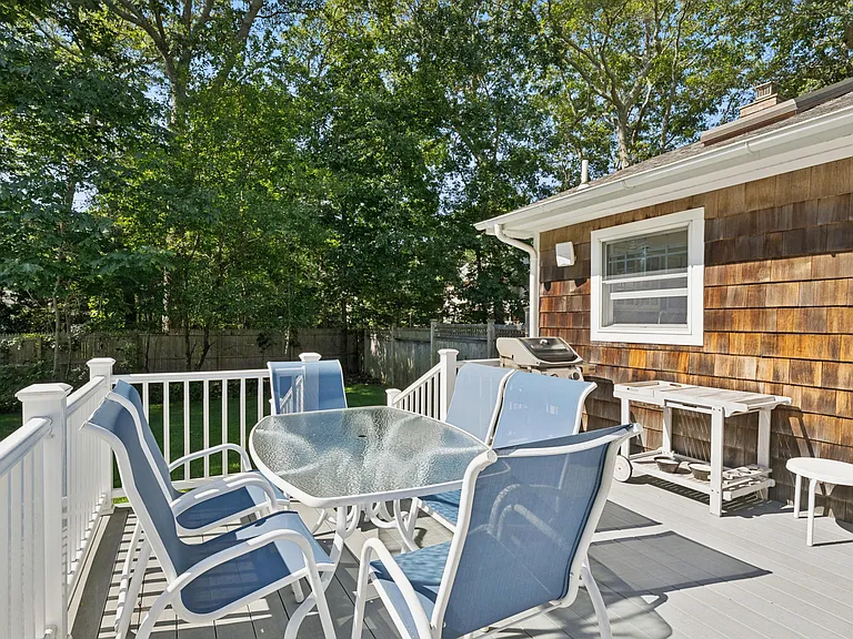 33 Corbin Ave — Photo 5