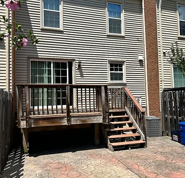 12052 Stallion Ct — Photo 11