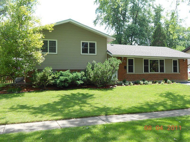 1st image of 665 Flagstaff Ln