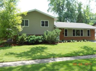 665 Flagstaff Ln, Hoffman Est, IL