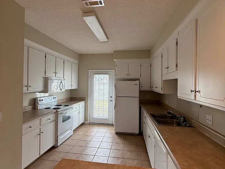 234 Wakefield Way — Photo 7