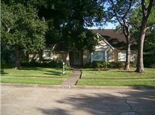 4959 Yarwell Dr, Houston, TX 77096