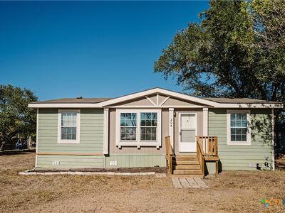 204 W Texas St, Cuero, TX, 77954
