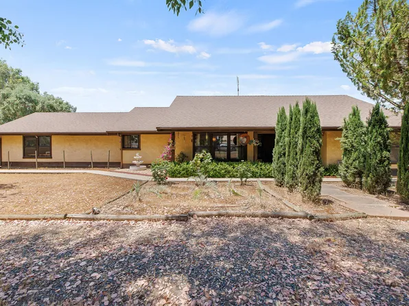 20800 Ave 352 #F, Woodlake, CA 93286