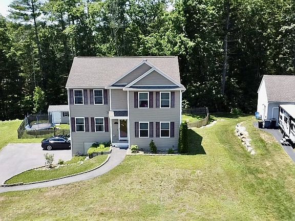 3rd image of 56 W Meadow Court